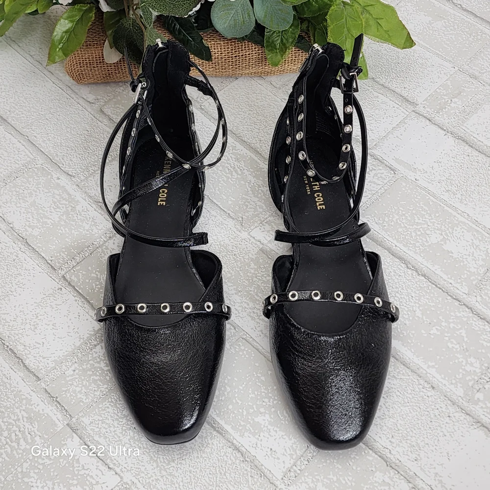 Kenneth Cole Black Women's Strappy Flats